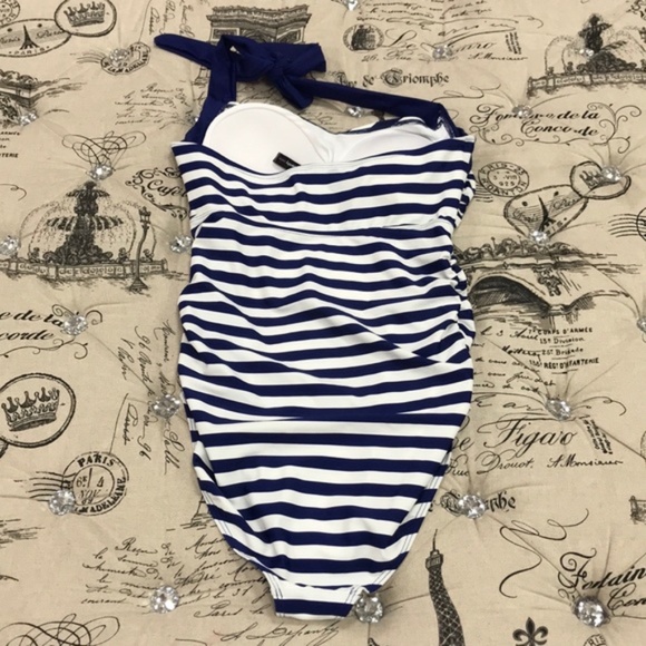 KIMI AND KAI Shae One-Piece Maternity Swimsuit - Picture 5 of 8